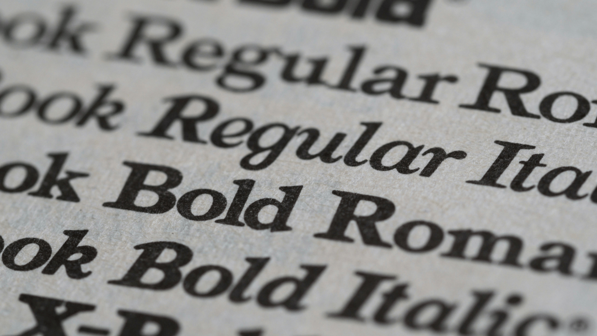 Font yang Berbicara: Bagaimana Tipografi Membentuk Kesuksesan Brand Anda
